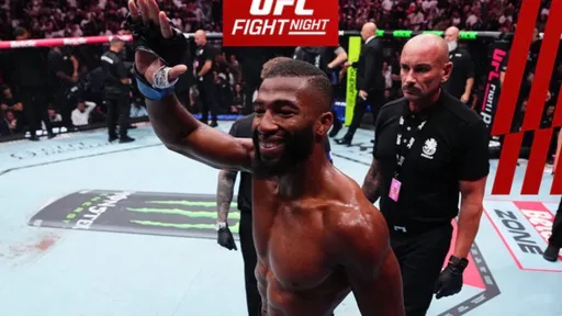 Салахдин Парнасс нокаутировал Дэна Хукера в главном бою турнира UFC Fight Night 287 в Париже