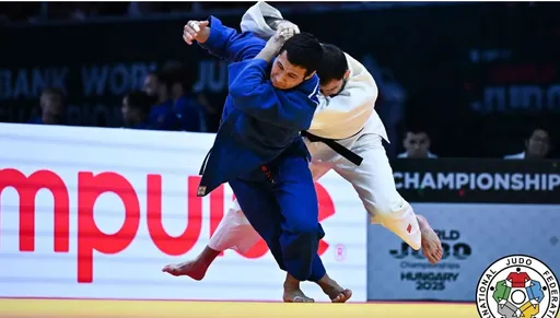 Казахстанец победил на старте дзюдоистского Grand Slam в Улан-Баторе