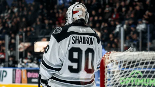 Клуб казахстанца сократил отставание в серии плей-офф QMJHL
