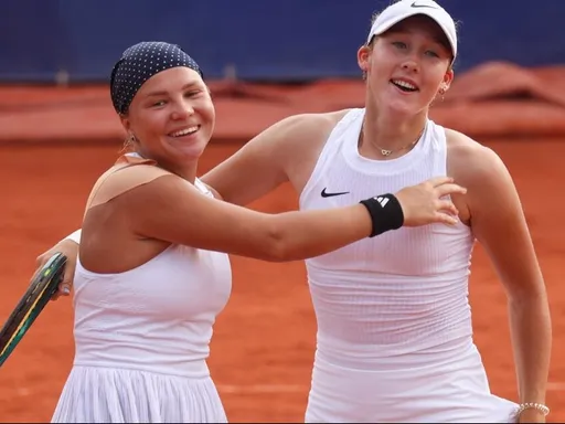 Андреева и Шнайдер вышли в полуфинал парного турнира WTA-1000 в Мадриде