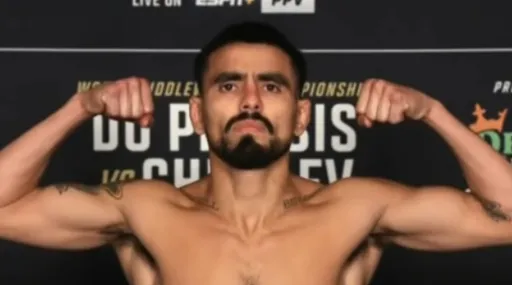 Джозеф Моралес сделал вес перед боем с Алиби Идрисом на UFC 319