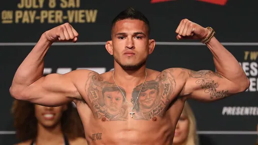 Экс-чемпион UFC Энтони Петтис обратился к Еркебулану Токтару
