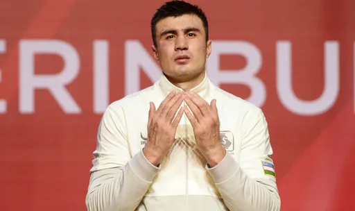 Обидчик Кункабаева Джалолов близок к бою с победителем пары Усик — Фьюри