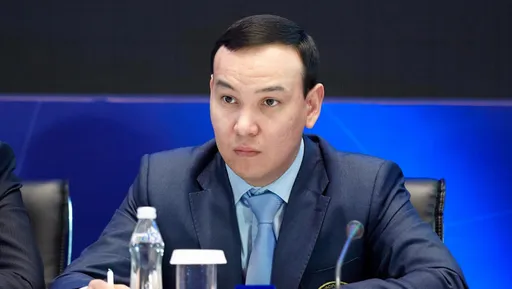 В руководстве КФФ перестановки: Олжас Абраев занял должность первого вице-президента
