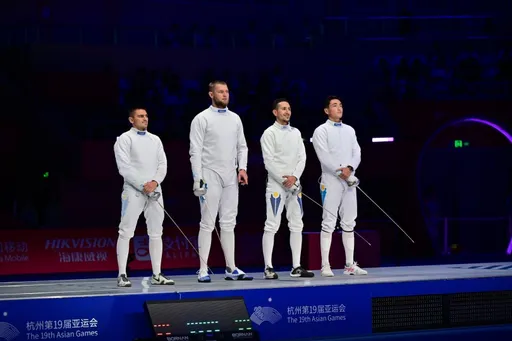 Казахстанские шпажисты прошли в финал чемпионата Азии на Бали