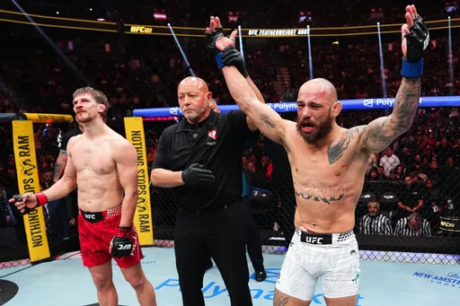 Сильва победил Аллена на UFC 324 в Лас-Вегасе