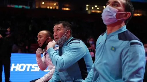 Сборная Казахстана начала подготовку к чемпионату мира по боксу