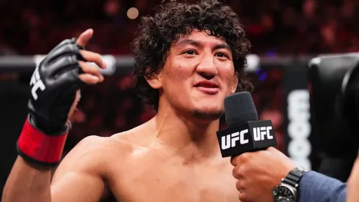 Рауль Росас-младший одержал досрочную победу в главном бою UFC Fight Night 289
