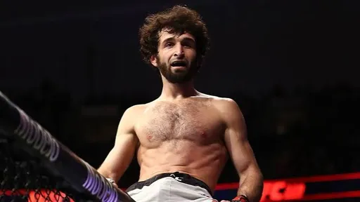 Экс-боец UFC Магомедшарипов подписал контракт с RAF