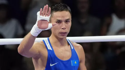 Бибосынов вышел в четвертьфинал чемпионата мира IBA