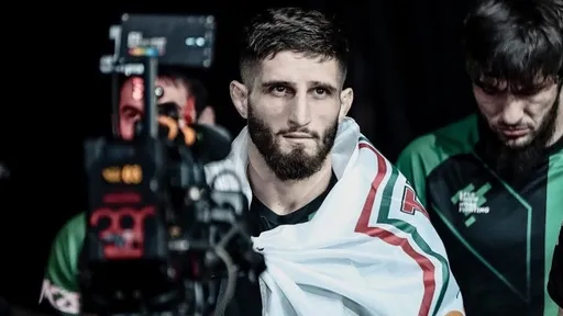 Российский чемпион АСА Алихан Сулейманов показал знания казахского языка