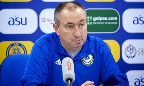 Стоилов – об «Астана Арене»: помню, Симеоне сказал, что нет проблем, внутри арены плюс 10 градусов, поле ровное
