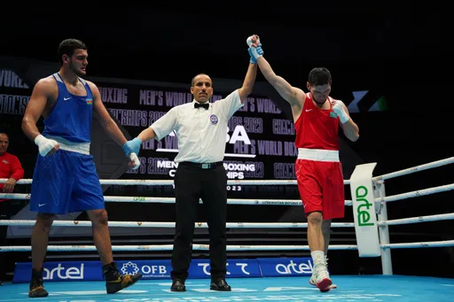 Боксер Нурбек Оралбай вышел в 1/4 финала чемпионата мира – 2023