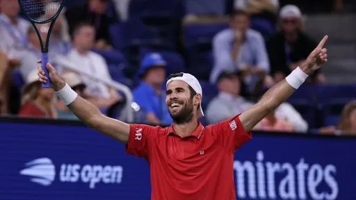 Хачанов после отказа соперника вышел в полуфинал US Open-2026