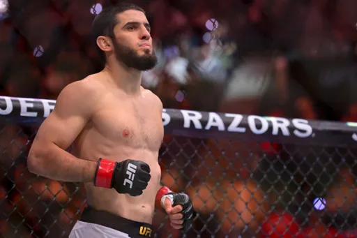 Стали известны сроки следующего боя Ислама Махачева в UFC