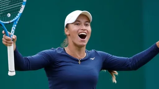 Юлия Путинцева обыграла 8-ю ракетку мира на турнире WTA-1000 в Мадриде