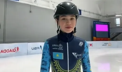Казахстанка Алина Ажгалиева пробилась в полуфинал на ЭКМ по шорт-треку в Дрездене