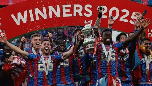 Спортивный арбитражный суд оставил «Пэлас» без Лиги Европы