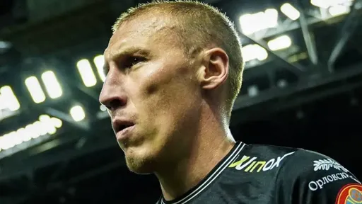 «Женис» продлил контракт с опытным полузащитником сборной Казахстана