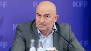 Черчесов – о предложении снять ленточку «Ференцвароша»: самое легкое, что можно поменять
