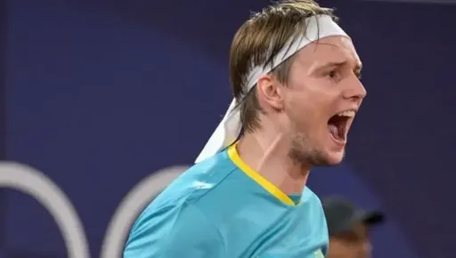 Александр Бублик потерял позицию в мировом рейтинге ATP