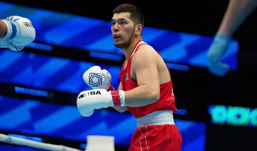 Казахстанский боксер Оралбай выиграл бой на ЧМ по боксу в Ташкенте