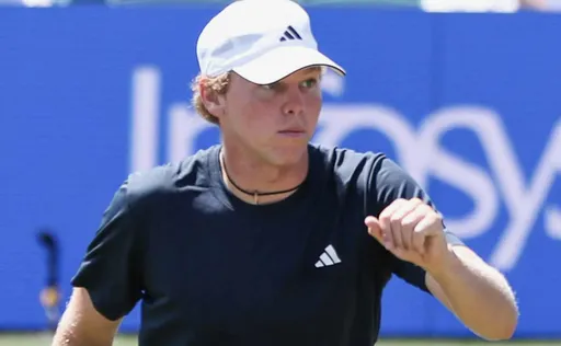 Алекс Микельсен пробился в полуфинал Almaty Open
