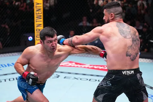 UFC опубликовал статистику победного боя Дияра Нургожая