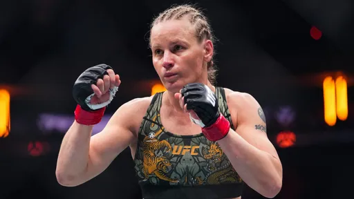 Валентина Шевченко освободила пояс UFC из-за травмы плеча и спины