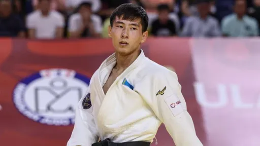 Серикбаев уступил корейцу в 1/4 финала чемпионата Азии по дзюдо