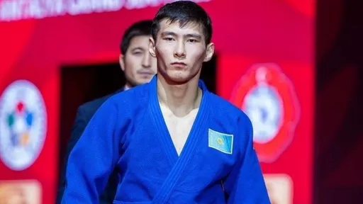 Аман Бахытжан прошел в полуфинал чемпионата Азии по дзюдо