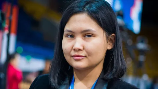 Бибисара Асаубаева поднялась на девятое место в рейтинге FIDE