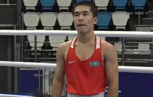 Двукратный чемпион Казахстана разгромил соперника на старте ЧРК