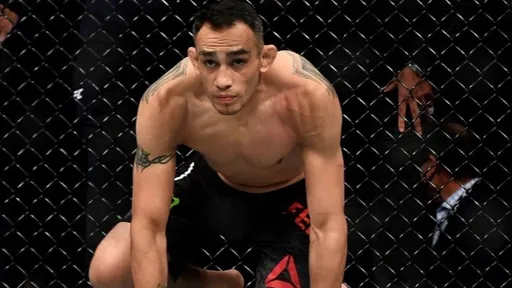 Боец UFC Тони Фергюсон в шутку объявил о поединке с Шавкатом Рахмоновым