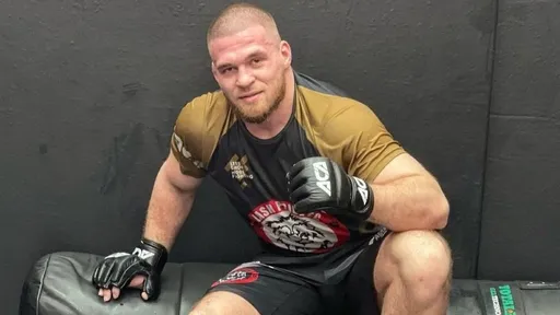 Чемпион мира по грэпплингу Магомед Абдулкадиров похвалил борьбу Артема Резникова