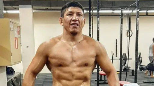 Хамитов – о переходе в UFC: Уровня хватало и были предложения, все упиралось в спонсорство и финансы