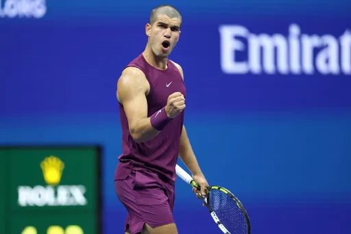 Алькарас встретится с Иржи Легечкой в матче за выход в полуфинал US Open