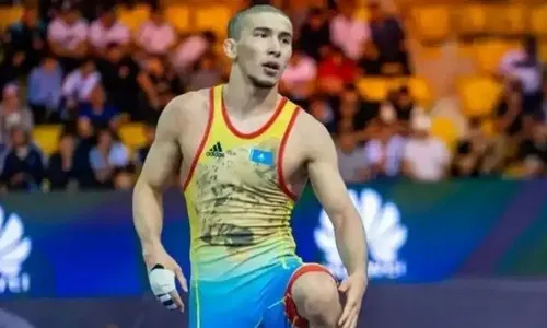 Казахстанский борец Бекболатов стал чемпионом мира среди военнослужащих