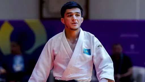 Казахстанские дзюдоисты вышли в четвертьфинал чемпионата Азии