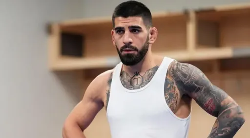 Чемпион UFC Топурия готов перейти в бокс