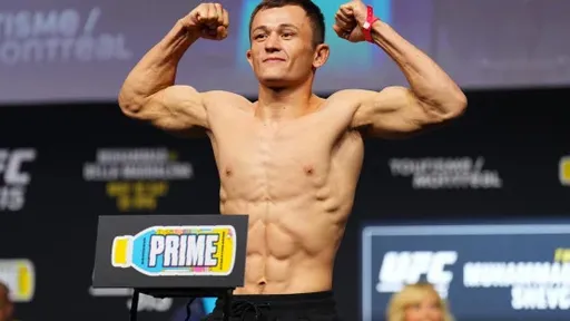Казахстанский боец Бекзат Алмахан покинул UFC