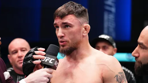 «Я никогда не выхожу один»: Веретенников высказался после победы в UFC
