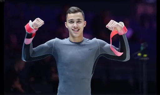 Казахстанский гимнаст Милад Карими выиграл лицензию на Олимпийские игры