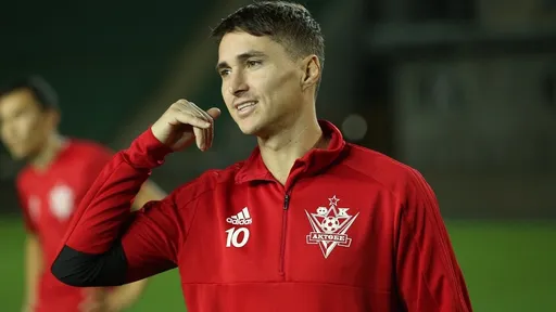 Смаков, Лория, Байсуфинов сыграют в матче легенд «Актобе» и «Иртыша»