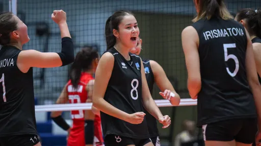 Сборная Казахстана победила команду Индонезии на Кубке AVC U18 по волейболу