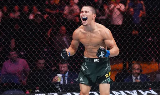 Боец UFC Асу Алмабаев отправился на сборы в Осетию