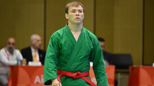Казахстанец пробился в полуфинал Азиатских игр по курашу