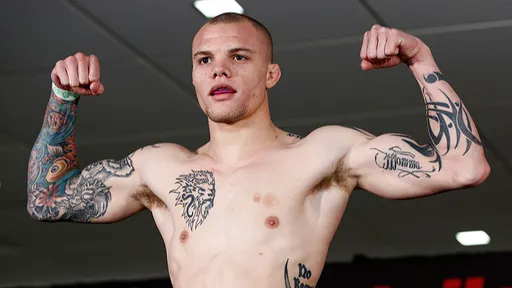 Бывший претендент на титул UFC Энтони Смит вышел из тюрьмы под залог в 500 тысяч долларов