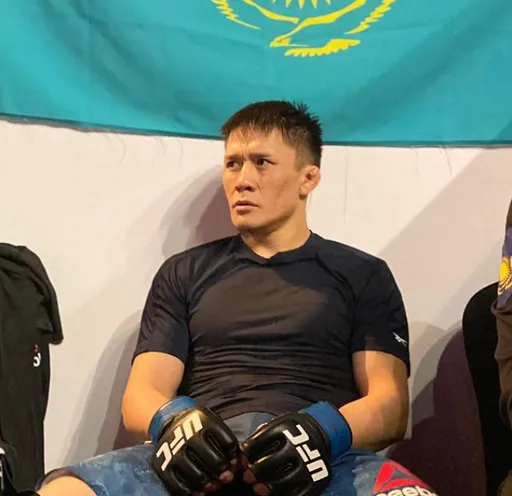 Жалгас Жумагулов о бое Амангельды – Свищев: должен разобрать по полочкам