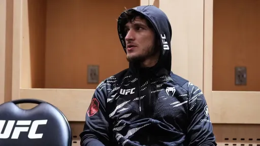 Александр Волкановски может провести защиту титула UFC против Мовсара Евлоева на UFC 333